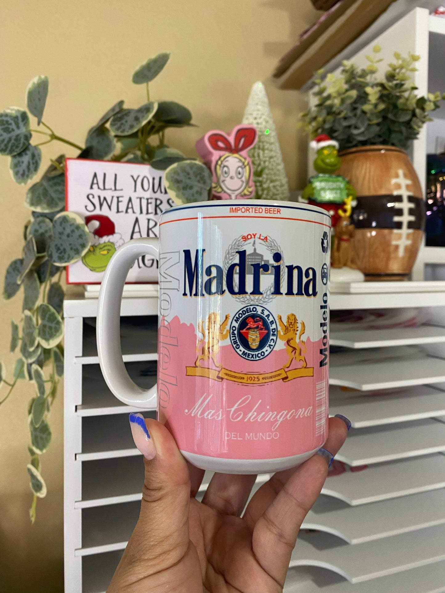 Madrina Mas Chingona 15oz Mug